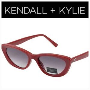 Kendall & Kylie Alessia Sunglasses
